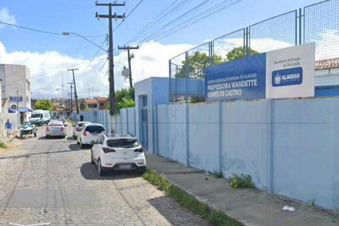 MP investiga falhas no atendimento a alunos com deficiência em centro de educação de Maceió