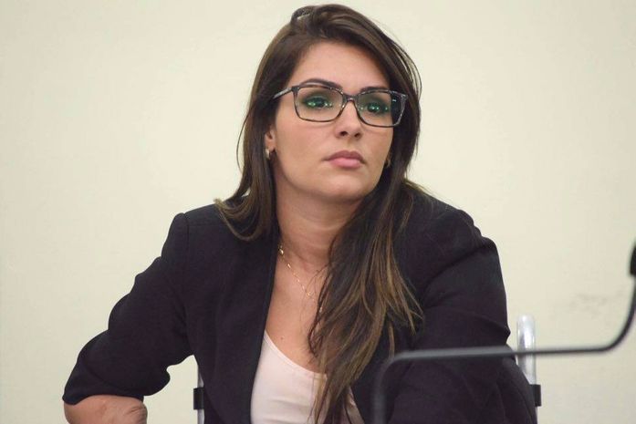 Deputada Thaise Guedes