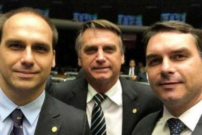 Bolsonaro inelegível, filho presidenciável