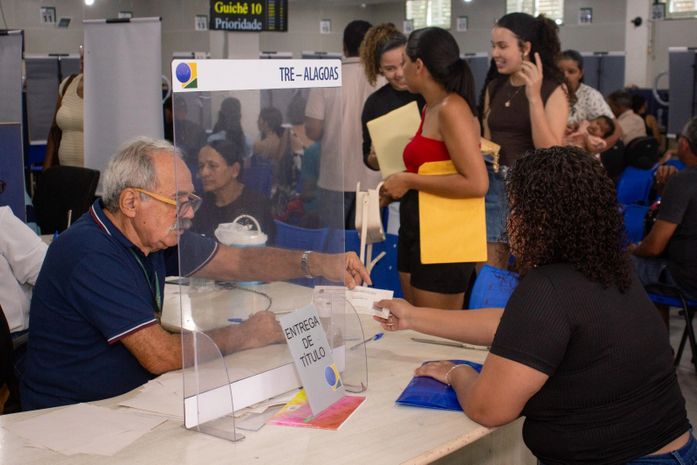 Mutirão de atendimentos do TRE-AL