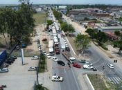 Moradores protestam contra a falta d'água