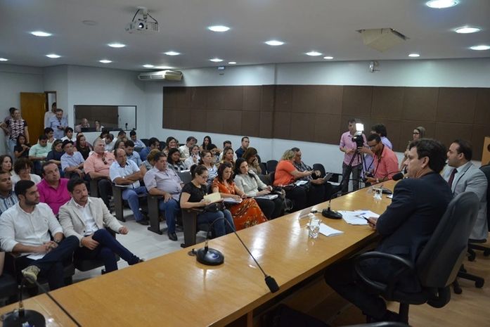 Novos prefeitos conhecem programa “Juventude Empreendedora”