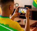 Copa do Mundo: plataformas de vídeo, streaming e redes sociais ultrapassam TV aberta no consumo esportivo; em AL, torcedores comentam mudança