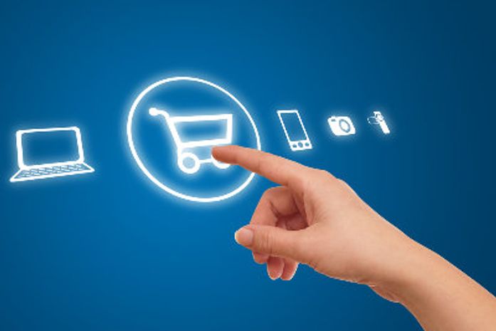 Tecnologia a serviço dos negócios: comerciantes conquistam clientes com lojas virtuais em redes sociais