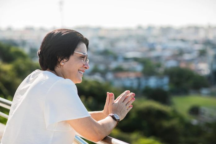 Apaixonada por gestão, professora lança pré-candidatura à Câmara Federal