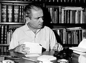 Aniversário do inesquecível Aurélio Buarque de Holanda 