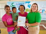 Secretaria de Assistência Social entrega cartões do Programa Cria em Porto Calvo