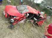 Carro do vereador ficou destruído