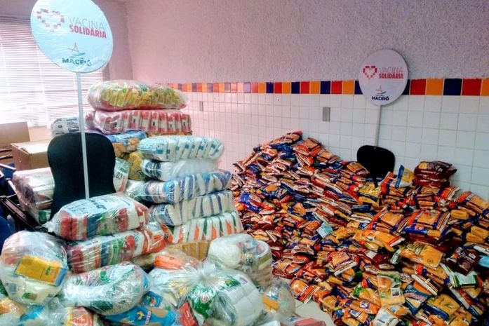 Campanha Vacina Solidária: maceioenses doam 5,5 toneladas em produtos