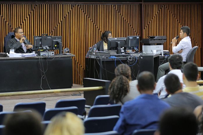 Julgamento de Eliton Alves Barros