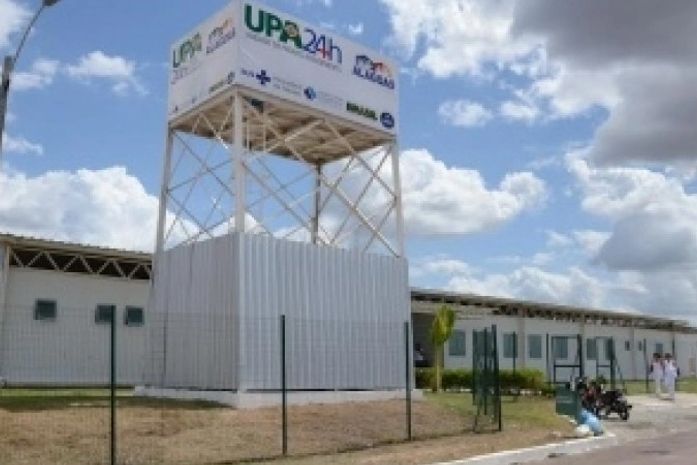 Sem receber salários médicos da UPA de Delmiro Gouveia paralisam atendimentos