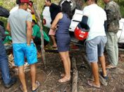 Capotamento deixa três feridos na BR-316