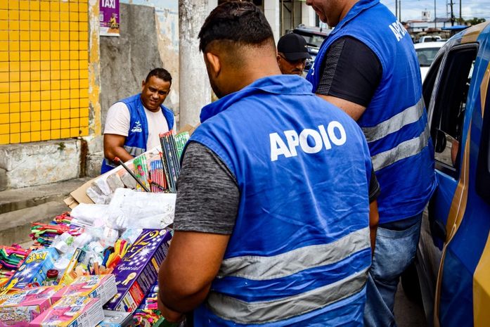 Fiscalização apreende fogos de artifício comercializados clandestinamente no Centro de Maceió