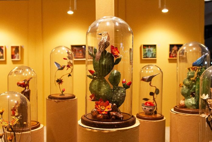 Exposição "meu mundo de papel"