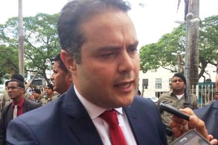 Depois de garantir PTB, Renan Filho parte para tentar o PSC e o PPS