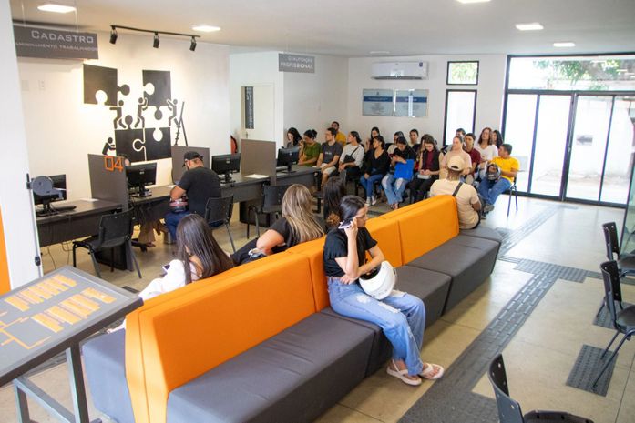 Mutirão de empregos oferece 200 vagas de telemarketing para início imediato