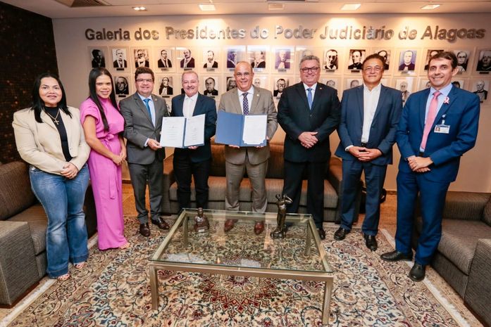 Deputado Galba Novaes participa da adesão do município de Taquarana ao programa Moradia Legal do TJ/AL