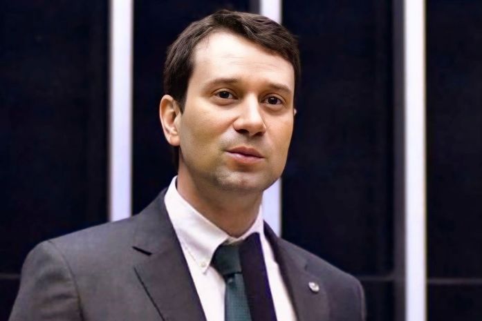 Deputado Daniel propõe reconhecimento do canto das destaladeiras como patrimônio cultural