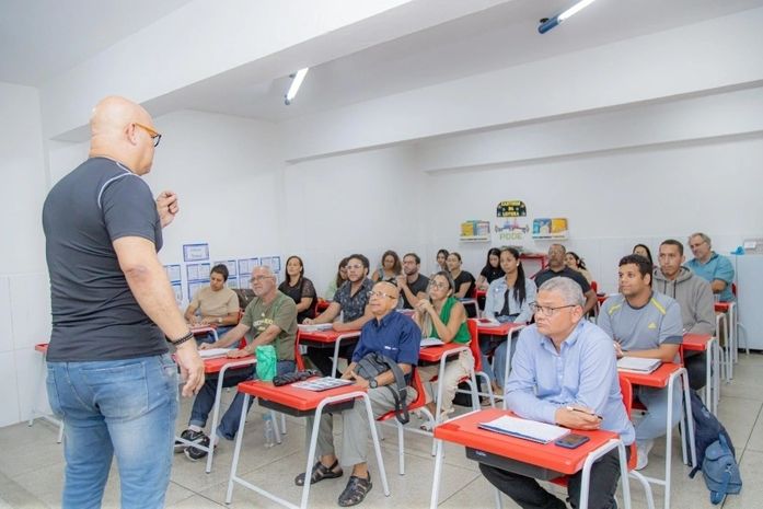 Rede municipal lança curso que integra inovação e cultura empreendedora