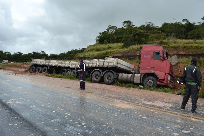 Acidente teria acontecido após chuvas em Jequiá da Praia