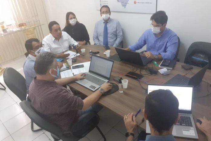 Cosems discute em live da AMA logística de distribuição das novas vacinas contra Covid-19