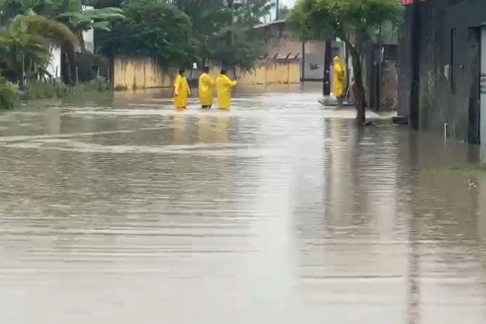 Chuvas intensas em Penedo: Prefeitura atua com medidas emergenciais e assistenciais