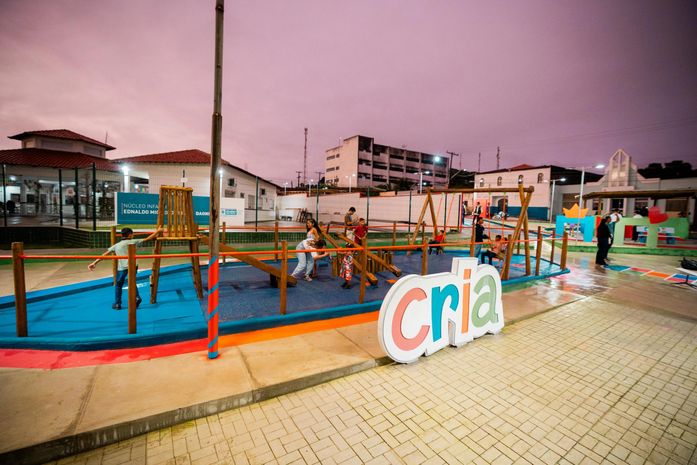 Paulo Dantas inaugura nova praça Cria e anuncia investimentos em Olho D'Água das Flores