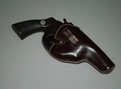 PM prende homem por porte ilegal de arma