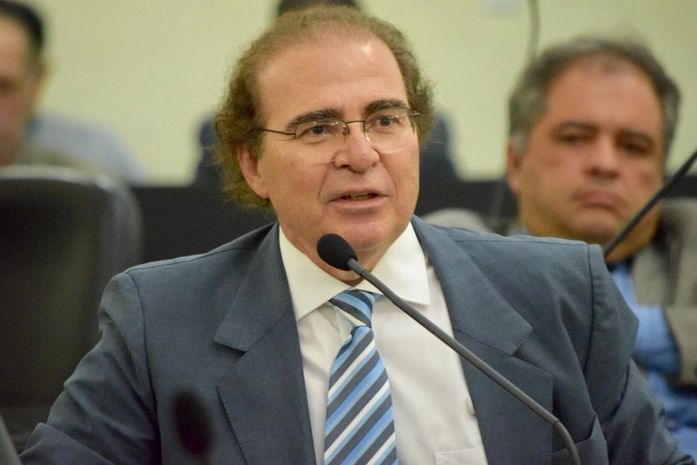 Deputado Olavo Calheiros