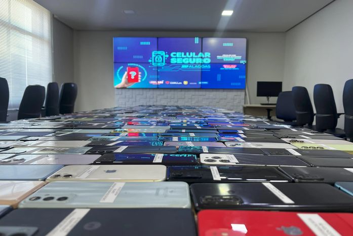Segurança Pública convoca mais de 400 pessoas para restituição de telefones recuperados pelo Programa Celular Seguro