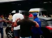 Segundo uma testemunhas, confusão aconteceu na tarde desta terça-feira (10)