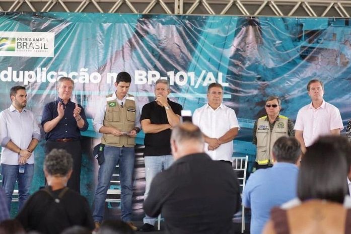 Prefeito George Clemente recebe presidente da Câmara, Arthur Lira, para a entrega da duplicação do trecho da BR-101