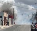 Incêndio atinge loja de fogos no centro de Arapiraca; veja vídeo