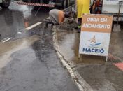 Galeria sendo desobstruída no Farol