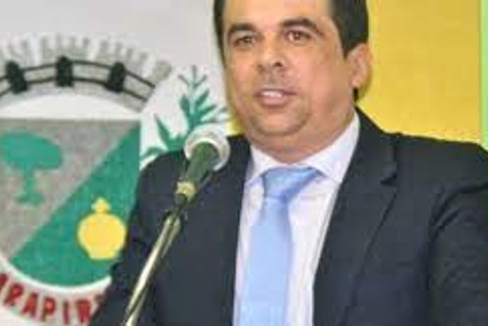 Vereador Fábio Henrique, o grande ausente das sessões do Legislativo arapiraquense