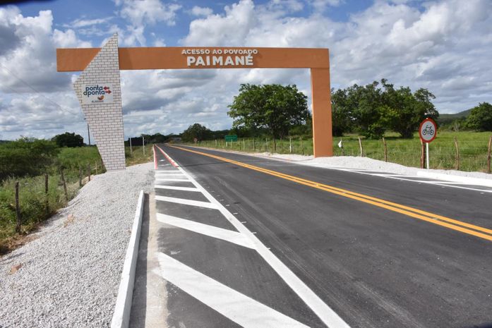 Dois Riachos: governador inaugura 5,7 Km de pavimentação que liga povoado Pai Mané a BR-316