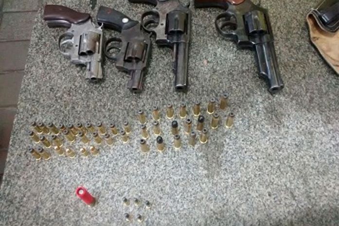 Armas e munições apreendidas