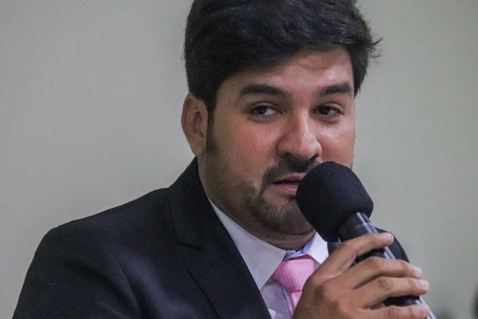 Vereador pede apoio ao MP/AL para obrigar prefeita esclarecer onde colocou mais de 37 milhões com a venda do SAAE