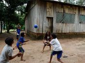 Unicef mapeia cidades onde crianças estão expostas a riscos ambientais
