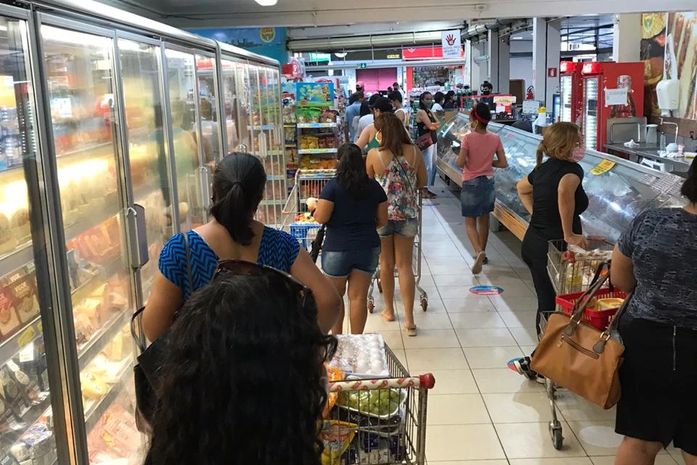 Descumprimento de decreto: internautas denunciam falta de fiscalização em supermercados da parte baixa