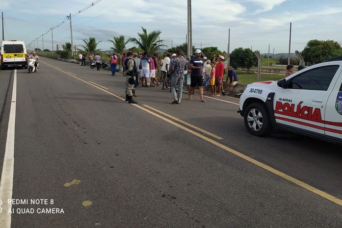 Ciclista morre atropelado por van escolar durante pedalada em Campo Grande 