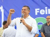 Prefeitura de Feira Grande avança na educação ao investir no transporte escolar universitário 