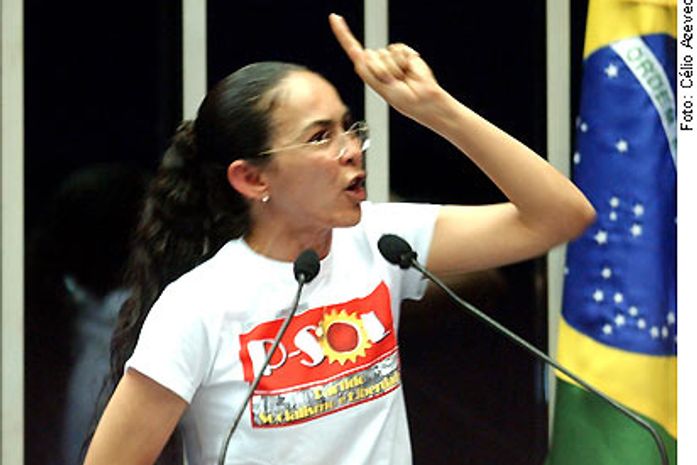 PSOL adia decisão da candidatura de Heloísa Helena para outubro