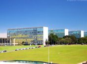 Secretaria de Comércio Exterior abre seleção com 32 oportunidades