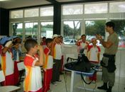 3º BPM recebe visita de crianças no Dia do Soldado