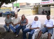 Despachantes fazem vigília na Ciretran de Arapiraca 
