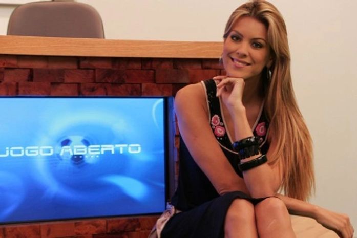 Programa é apresentado por Renata Fan