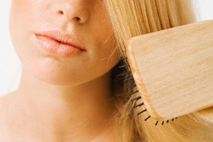 Mantenha os fios no lugar: evite a queda de cabelo