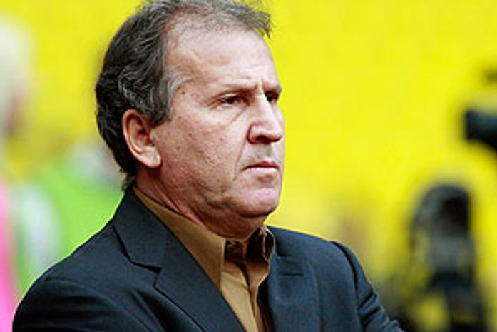 Imprensa russa diz que Zico será demitido