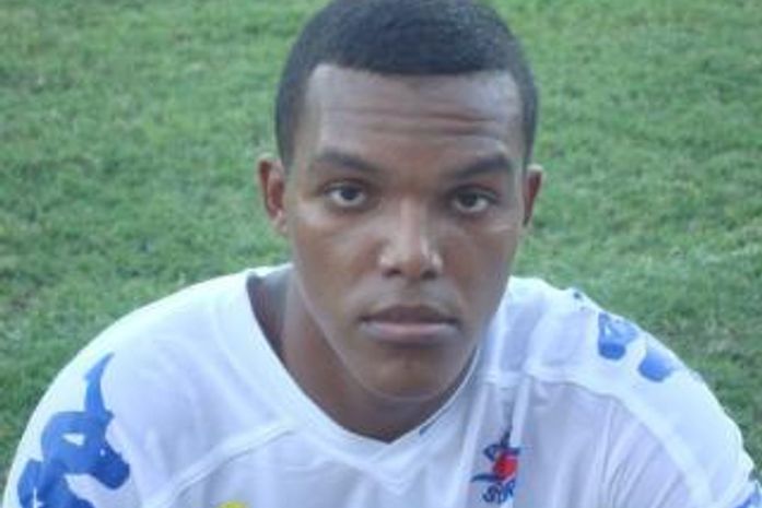 Sete de Setembro acerta com volante experiente e anuncia zagueiro do CSA